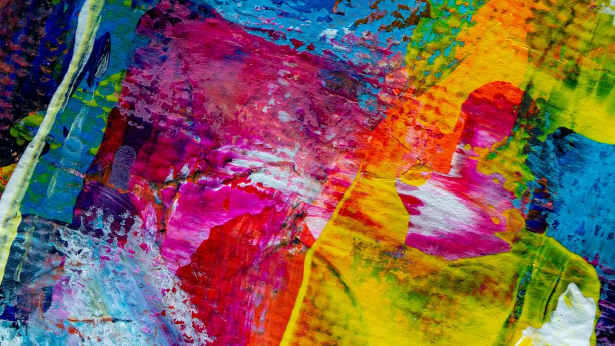 Od Multi k Omni: Kľúčové rozdiely medzi multikanálovým a omnichannel prístupom