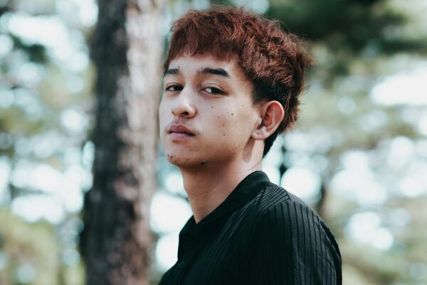 Cielenie na opätovné zapojenie: Retargeting cez Google Ads a Meta platformy