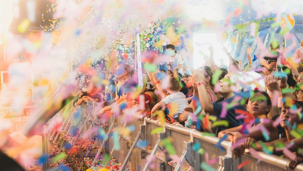 Kognitívna psychológia: Využitie farieb, zvukov a vôní v marketingovej praxi